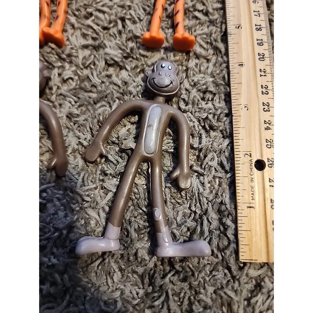 Set‎ Of 12 Bendable Flexible Zoo figures TIGER, ZEBRA, MONKEY Giraffe Ringo 2006